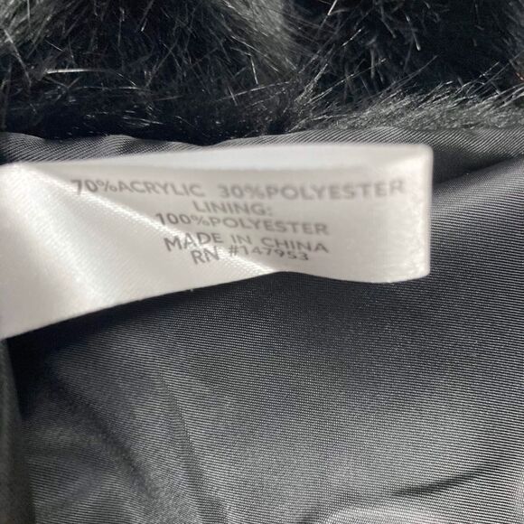 ORIGINAL USA B2B Faux Fur Hooded Vest Size Small/Medium Black‎ New Without Tags - Picture 7 of 8